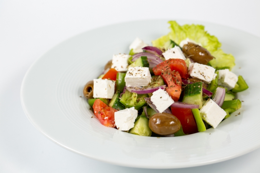 Greek Salad: An Authentic Mediterranean Dish to Savor